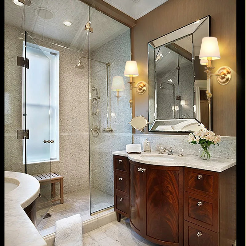 RetroLuxe - Classic living room lamp